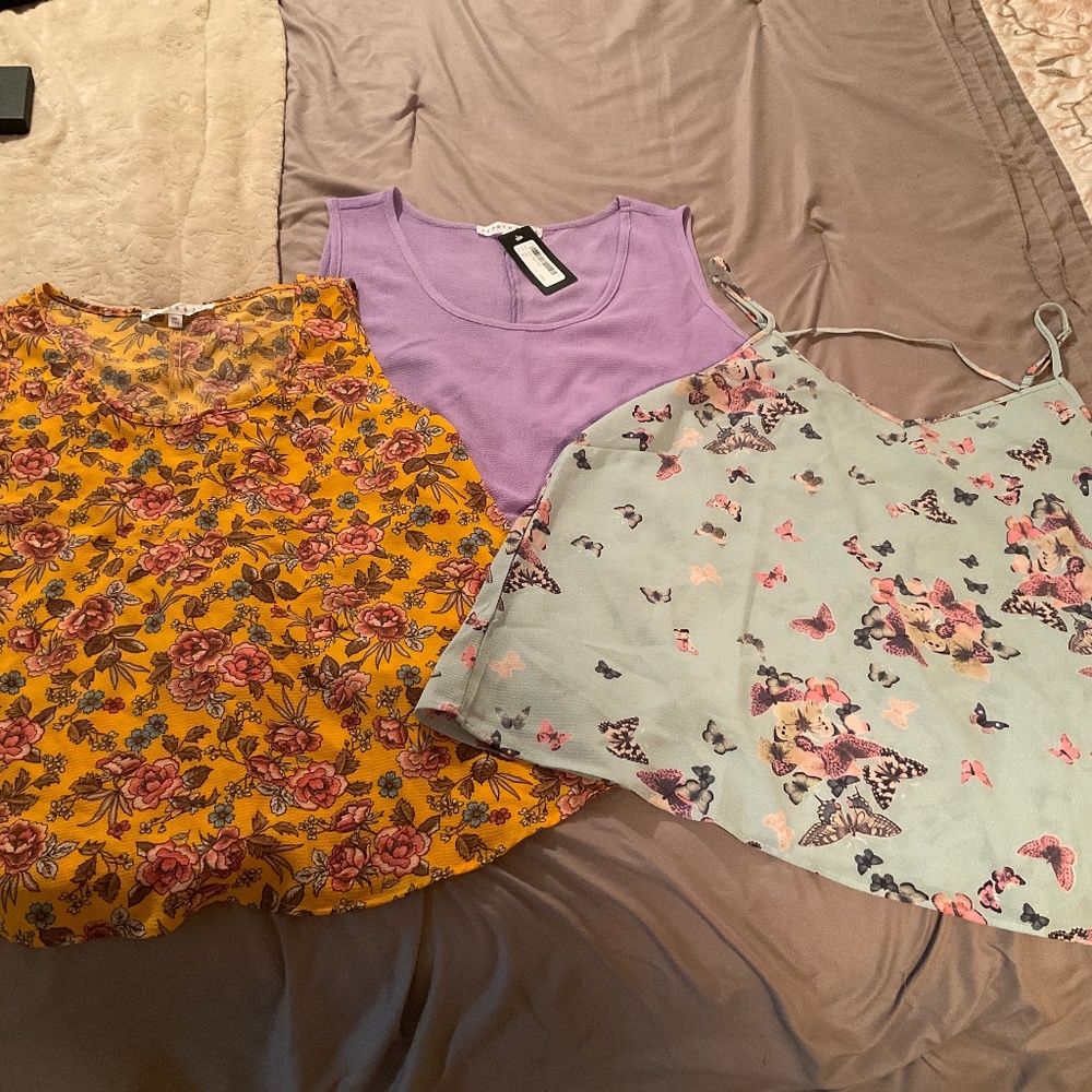 womens lot of 3 2xl tanks, nwt, nwot